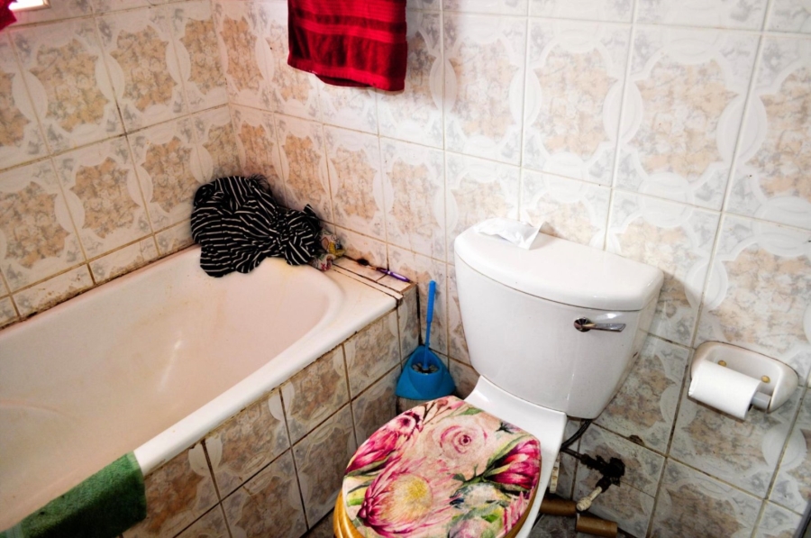 3 Bedroom Property for Sale in Wavecrest Eastern Cape